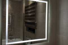 Mirror-with-sandblasted-border