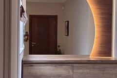 Mirror-with-warn-LED